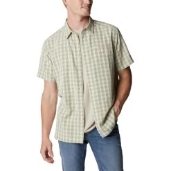 COLUMBIA Men's Lakeside Trail Short-Sleeve Shirt -WinterWanderlust Adventures 2079298 102 alt3