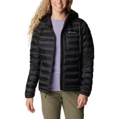 COLUMBIA Women's Pebble Peak Down Hooded Jacket -WinterWanderlust Adventures 2082015 001 alt3