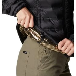 COLUMBIA Women's Pebble Peak Down Hooded Jacket -WinterWanderlust Adventures 2082015 001 alt6