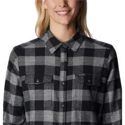 COLUMBIA Women's Pine Street Stretch Flannel -WinterWanderlust Adventures 2082021 001 alt5