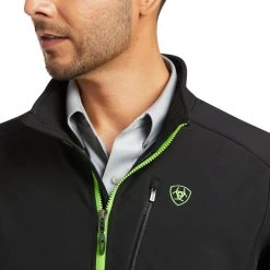 'Ariat' Men's Logo 2.0 Softshell Jacket - Black / Grey Camo 8 'Ariat' Men's Logo 2.0 Softshell Jacket - Black / Grey Camo -WinterWanderlust Adventures F21 MNS WEST 10037371 detail01 1024x1024@2x