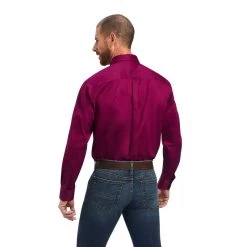 'Ariat' Men's Solid Twill Classic Fit Button Down - Magenta Purple -WinterWanderlust Adventures F22 MNS WEST 10042078 back 1024x1024@2x