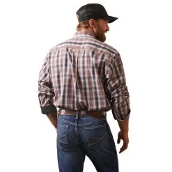 'Ariat' Men's Wrinkle Free Owen Button Down - Nutmeg -WinterWanderlust Adventures S23 MNS WEST 10043646 back 1024x1024@2x