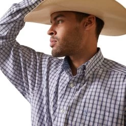 'Ariat' Men's Wrinkle Free Atlas Button Down - White -WinterWanderlust Adventures S23 MNS WEST 10043804 detail01 1024x1024@2x