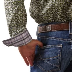 'Ariat' Men's Wrinkle Free Florian Classic Fit Button Down - Black / Green -WinterWanderlust Adventures S23 MNS WEST 10043878 detail02 1024x1024@2x